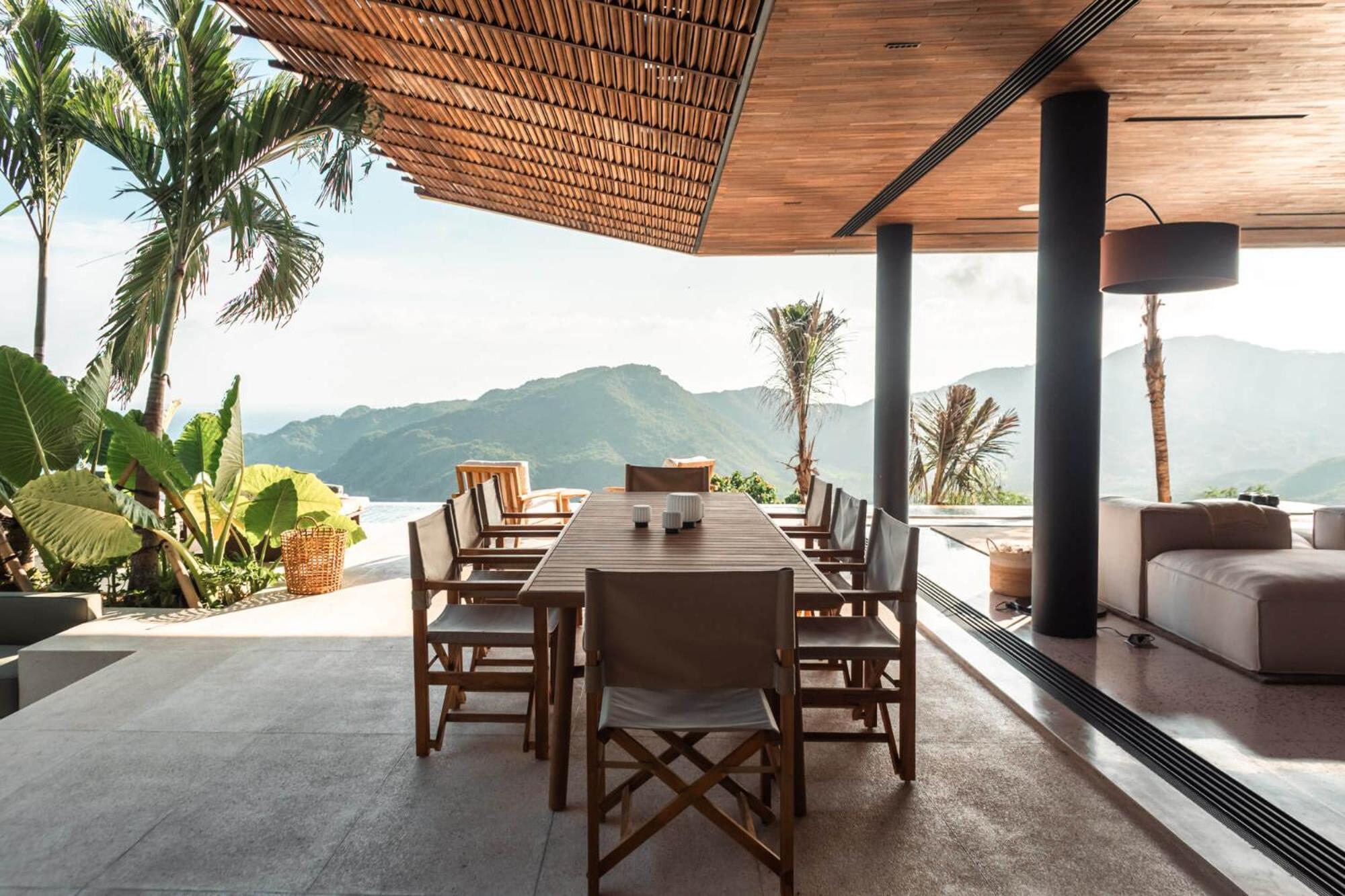 Tampah Hills Hotel เซอลงเบอลานัก ภายนอก รูปภาพ